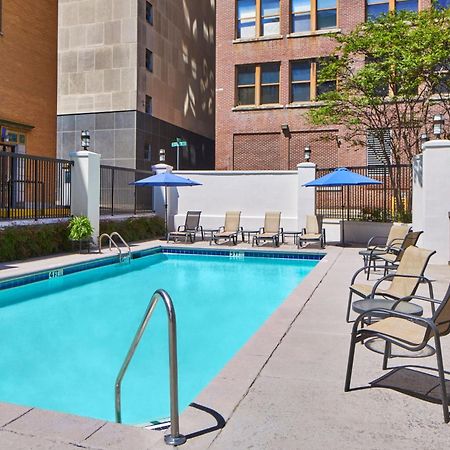 Springhill Suites Memphis Downtown Extérieur photo