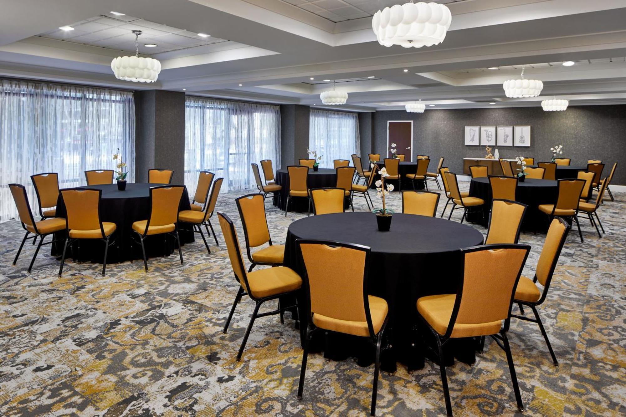 Springhill Suites Memphis Downtown Extérieur photo